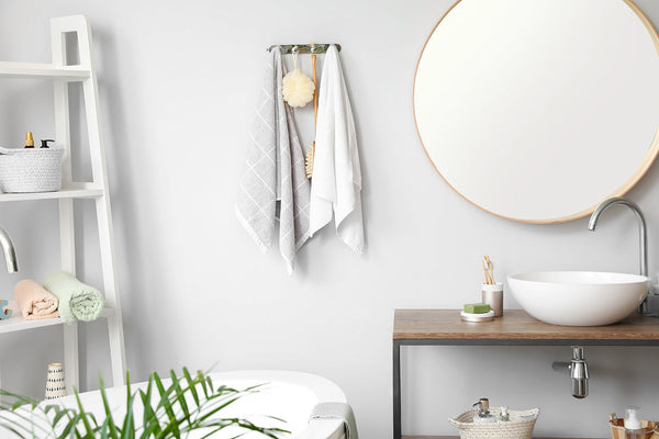 Bathroom basins in different sizes for compact and spacious vanities