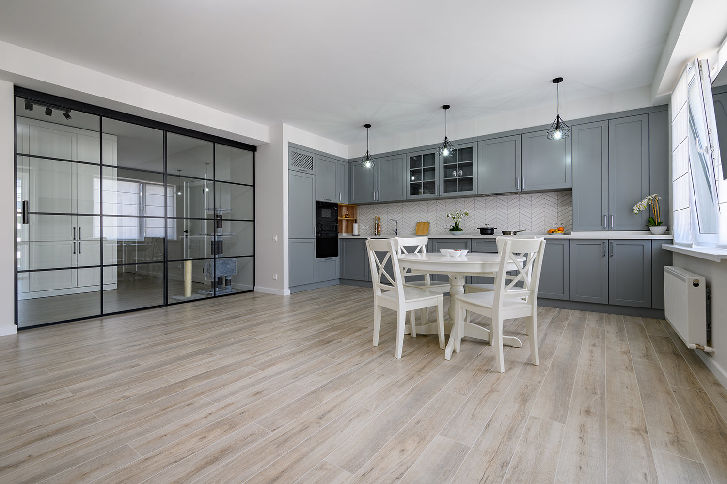 Hybrid vs Laminate vs Vinyl vs Engineered Timber: Which Flooring Is Right for Your Home?