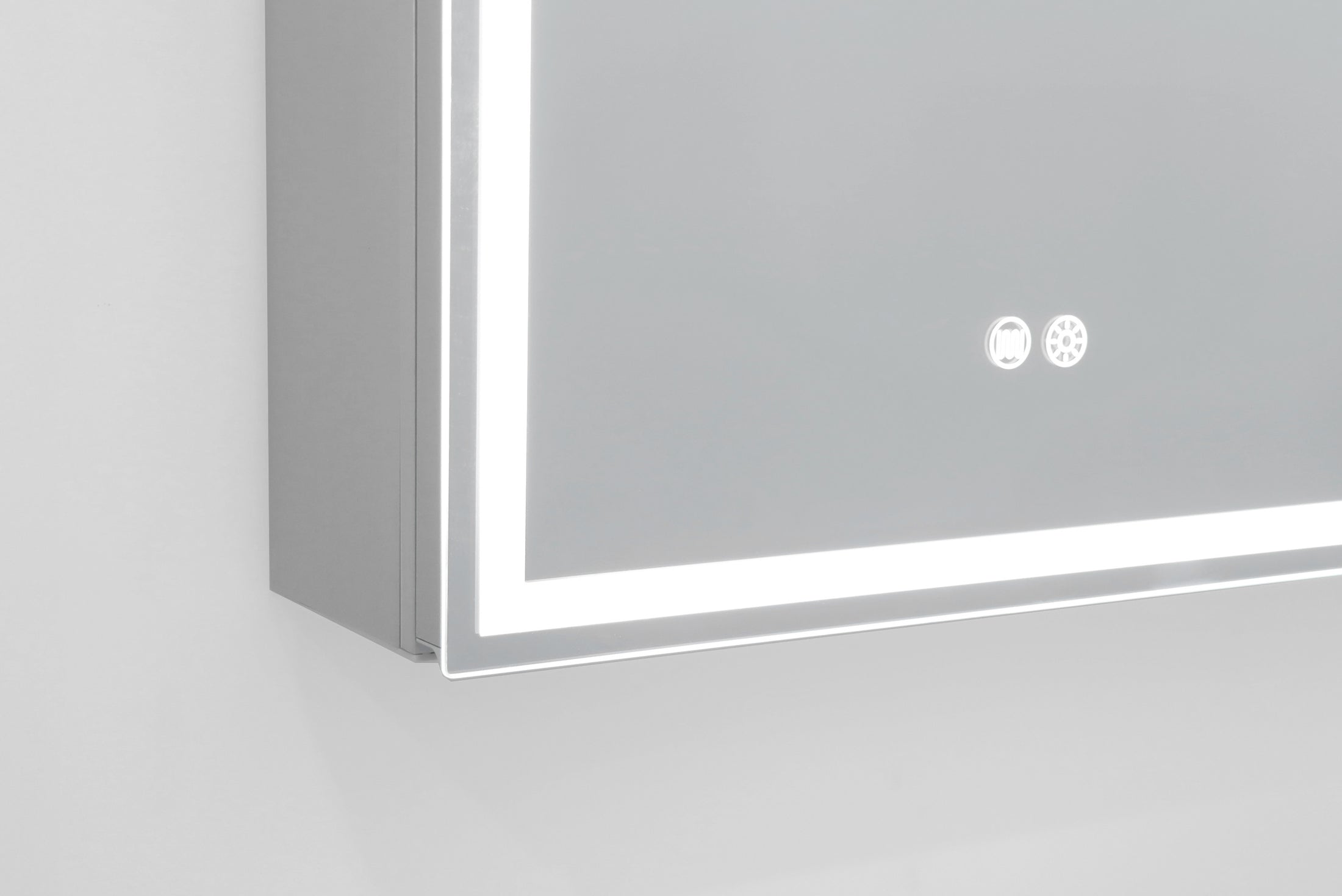 LED Mirror Shaving Cabinet – Single Door with Adjustable Lighting & Defogging