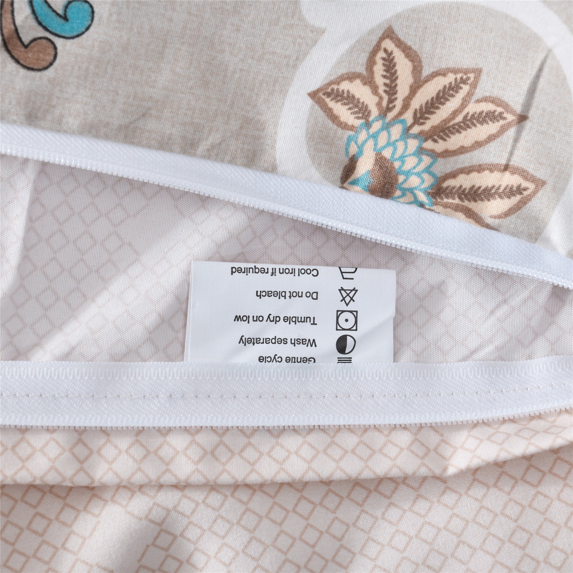 Bellemosa 75D Microfibre Quilt Cover Set - Quilt Cover | Pillowcases | Flat Sheet  - Azure Damask