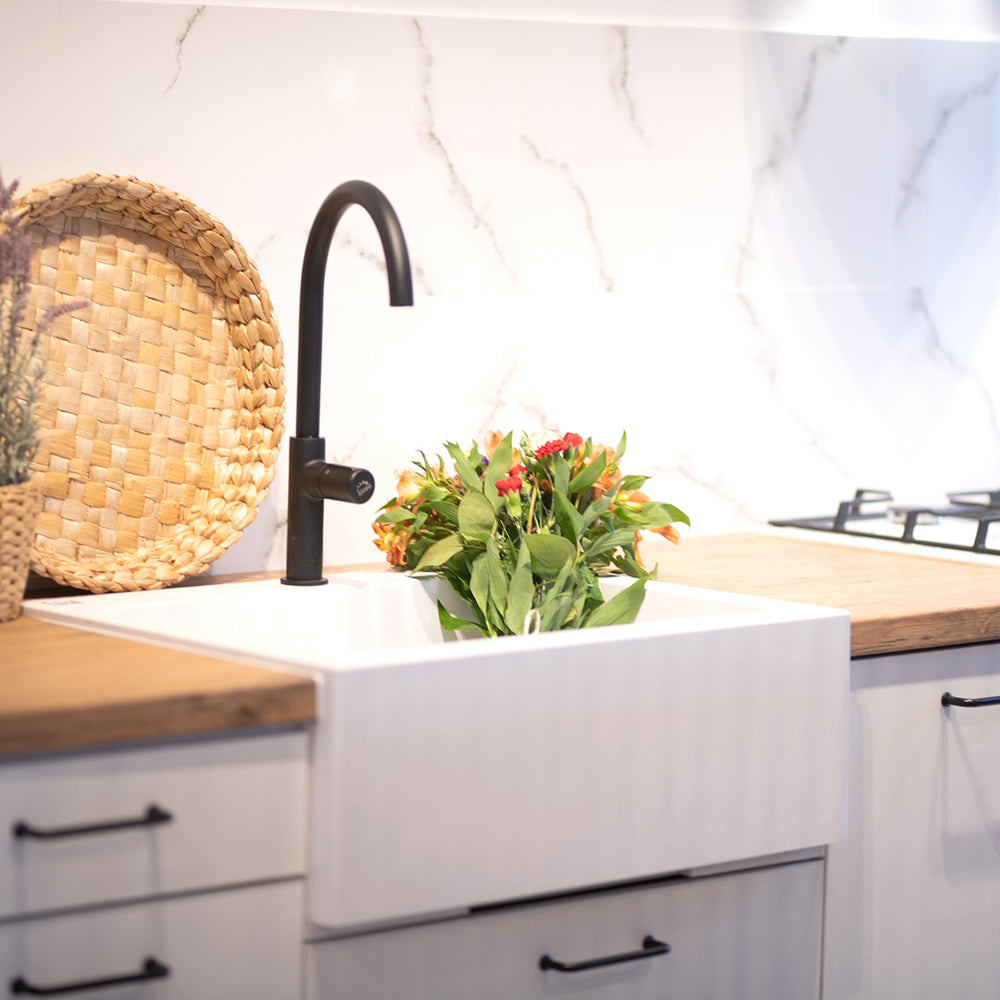 Laveo Komodo Granite Stone Single Bowl Farmhouse Sink with Overflow 580x490mm - Beige