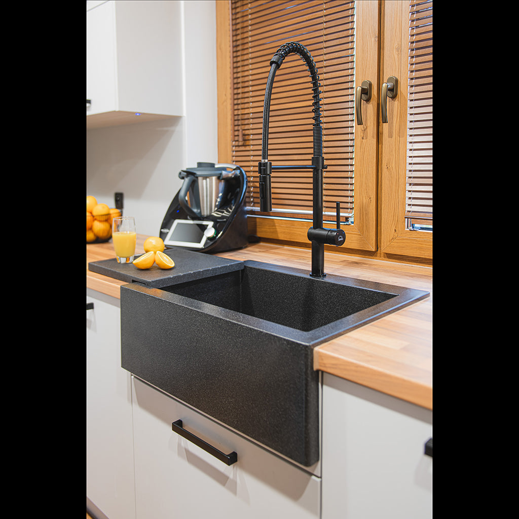 Laveo Komodo Granite Stone Single Bowl Farmhouse Sink with Overflow 580x490mm - Black