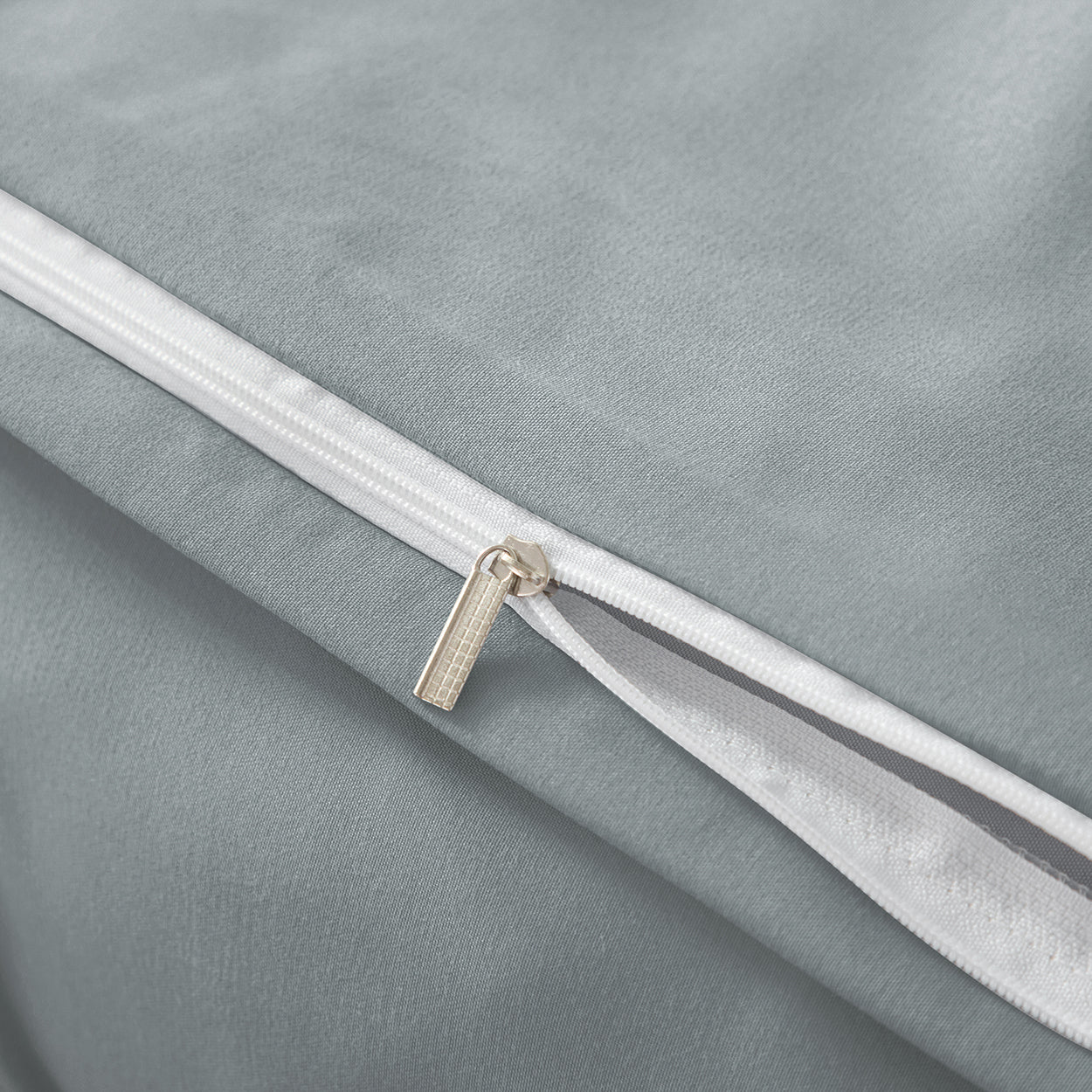 Bellemosa Brushed Microfibre Quilt Cover Set - Quilt Cover & Pillowcases - Charcoal Grey