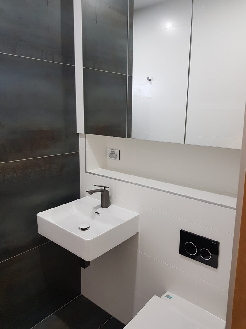 Standard Basin Mixer - Gunmetal | ESPERIA
