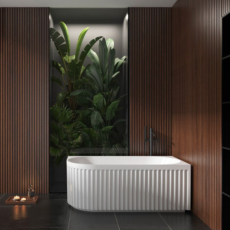 Space-saving 1500mm right corner bathtub in matte white. Premium acrylic construction with pop-up waste, durable finish and modern design.-Bathtub-Ezymall AU