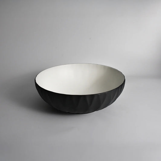 CLAYA polar ruby 40 textured ceramic above counter basin matte black – view 2