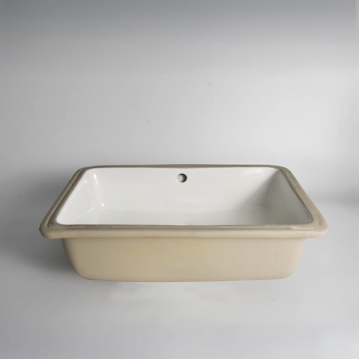 CLAYA UM-5337 under counter basin in gloss white ceramic. 530mm undermount basin with overflow for modern bathroom vanities.-Basin Sink-Ezymall AU